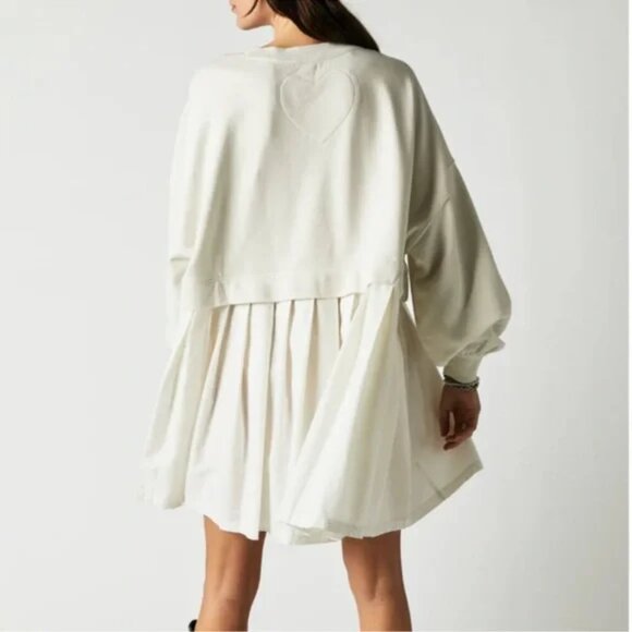 078 Free People Eleanor Oversized Sweatshirt NWT Ivory/White Combo Size Medium - Picture 5 of 5